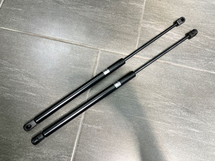 ลิ้นปีกผีเสื้อ โช๊คฝาโปรงหลัง Ford Focus MK1 และ MK2 ตัวล๊อคฝากระโปรงหน้า VP4F9U9E928AC รูปที่ 8