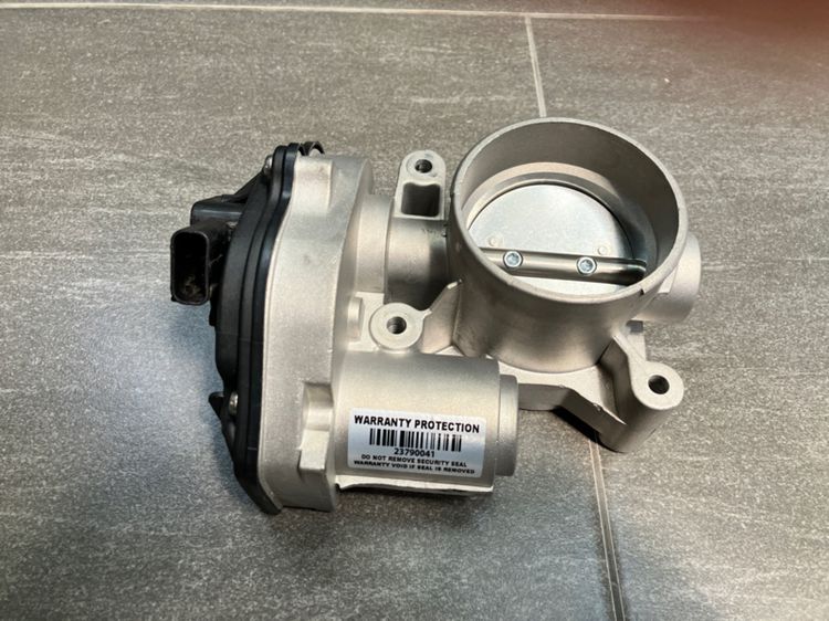 ลิ้นปีกผีเสื้อ โช๊คฝาโปรงหลัง Ford Focus MK1 และ MK2 ตัวล๊อคฝากระโปรงหน้า VP4F9U9E928AC รูปที่ 3