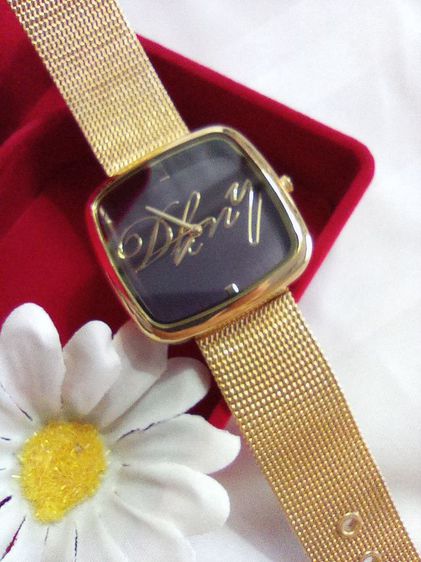 นาฬิกา DKNY