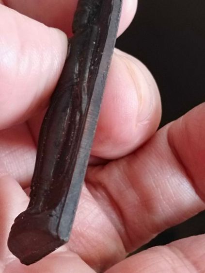 พระร่วงหลังรางปืนพิมพ์เจดีย์จมปี๒๕๑๕เนื้อทองแดงรมดำ รูปที่ 6