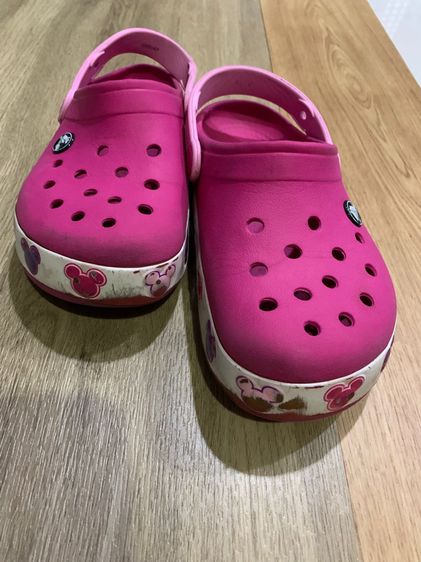 รองเท้า Crocs ลิมิเต็ด ( Disney mickeymouse) สีชมพู ของแท้ 💯 รูปที่ 4