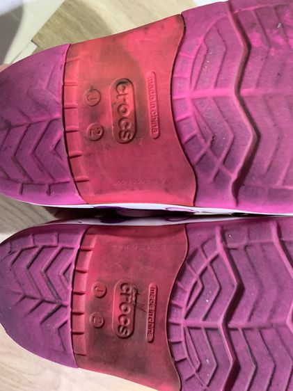 รองเท้า Crocs ลิมิเต็ด ( Disney mickeymouse) สีชมพู ของแท้ 💯 รูปที่ 5
