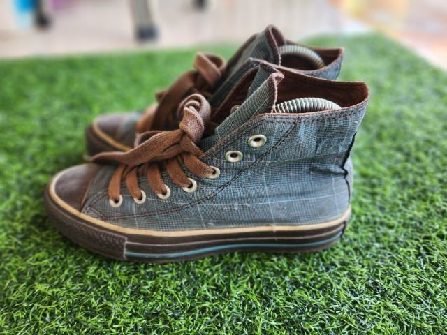 UK 4 | EU 36 2/3 | US 5.5 เขียว รองเท้าผ้าใบ Converse หุ้มข้อ (ไม่รวมส่ง)