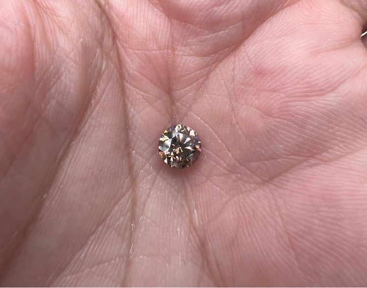 ลดราคาเพชรเบลเยี่ยมแท้ๆ สีหายาก Pinkish Brown น้ำหนัก 1.01 กะรัต สวยมากๆ ครับ เล่นไฟดีเยี่ยมครับ  พร้อมใบเซอร์ฯ รูปที่ 3