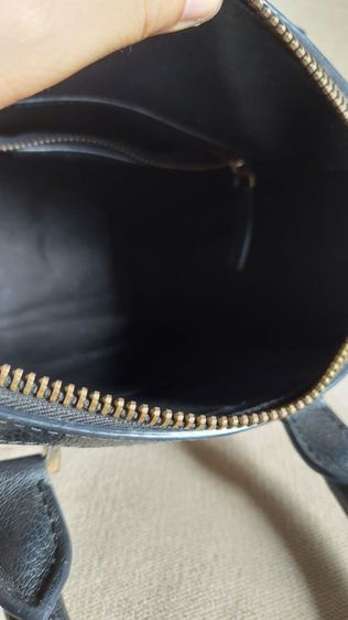 กระเป๋า Givenchy ทรงหมอน tri-color รูปที่ 11