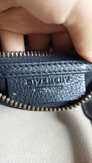 กระเป๋า Givenchy ทรงหมอน tri-color รูปที่ 13
