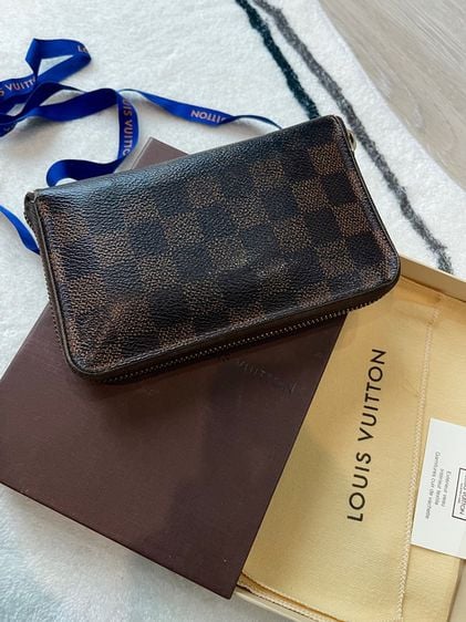กระเป๋าสตางค์ รุ่นซิป Lv  ปี2016 Louis Vuitton