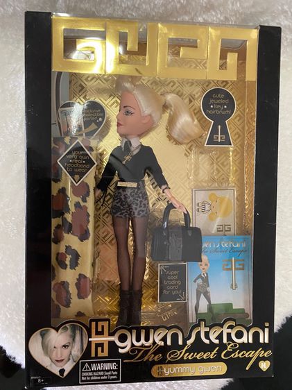 ตุ๊กตา Gwen Stefani ของแท้จากอังกฤษ  รูปที่ 2