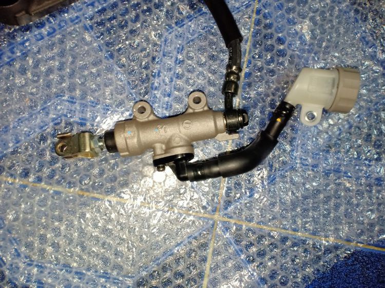 ปั๊มเบรคหลังNice125 เวฟ125 แท้ พร้อมผ้าเบรคและทุ้งหลัง รูปที่ 8