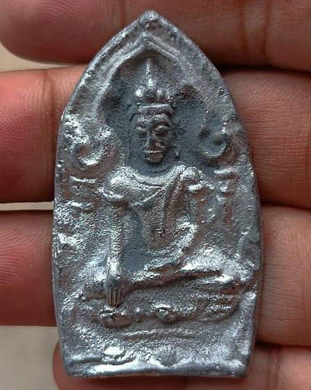 พระยอดขุนพลหล่อพิมพ์อยุธยา หลวงพ่อฑูรย์ วัดโพธินิมิตร เนื้อชิน พ.ศ. 2527 สูง 5 ซ.ม สร้างจากเนื้อชินกรุเก่าที่ชำรุดแตกหัก รูปที่ 9