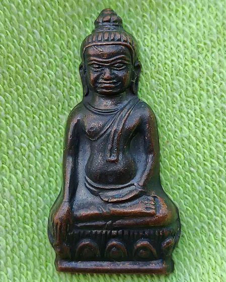 พระหูยาน หลังจปร. (รุ่นปืนแตก) วัดราชบพิธ พ.ศ. 2513 ในหลวงเสด็จเททอง เกจิ 108 ปลุกเสกพิธีใหญ่ รูปที่ 27