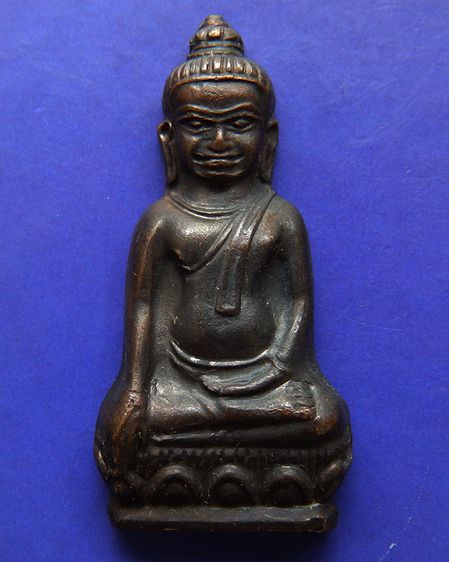 พระหูยาน หลังจปร. (รุ่นปืนแตก) วัดราชบพิธ พ.ศ. 2513 ในหลวงเสด็จเททอง เกจิ 108 ปลุกเสกพิธีใหญ่ รูปที่ 49