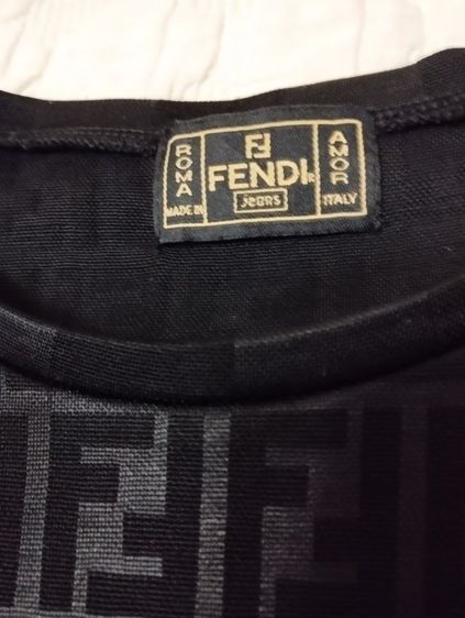 เสื้อ Fendi สวย รูปที่ 4