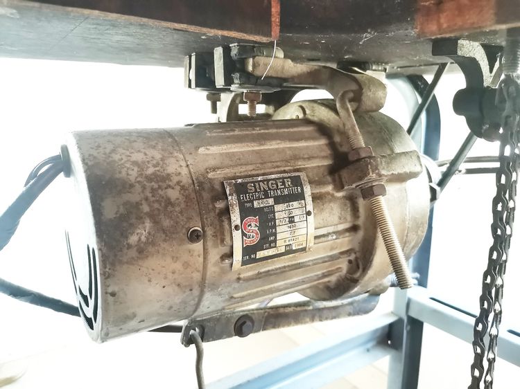 จักรกระบอกนอน  SINGER 155B-8BV  รูปที่ 10