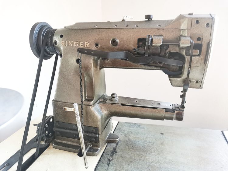 จักรกระบอกนอน  SINGER 155B-8BV  รูปที่ 4