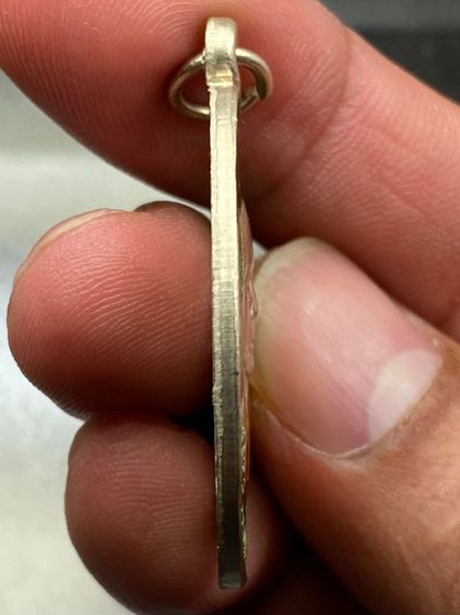 เหรียญหลวงพ่อแดง ลงยา รูปที่ 3