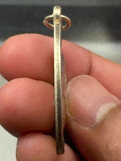 เหรียญหลวงพ่อแดง ลงยา รูปที่ 4