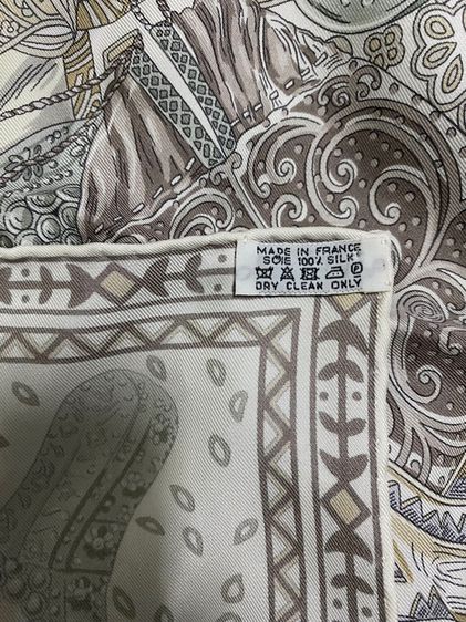 ผ้าคลุมไหล่ Hermes รูปที่ 5