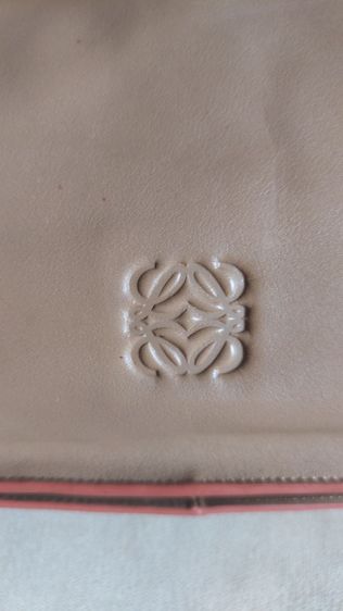 กระเป๋าถือ Loewe ลิมิเดต สีสวยมาก รูปที่ 7