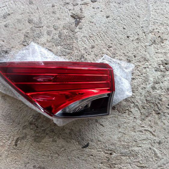 ไฟท้าย led. แท้ ฟอจูนเนอร์ 14 รูปที่ 2