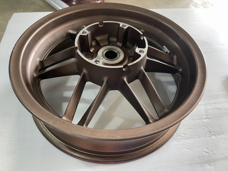 ล้อหลังforza350 แท้ รูปที่ 8