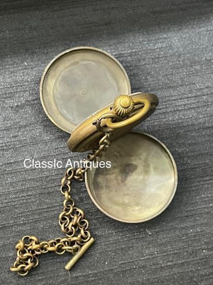 นาฬิกา ตลับ ทองเหลือง สะสม รูปที่ 3