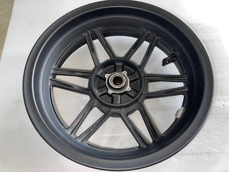 ล้อหลังforza300 แท้ รูปที่ 2