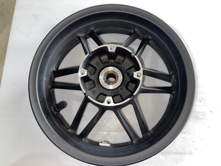 ล้อแม็กหลังforza300 แท้ สีดำ รูปที่ 6