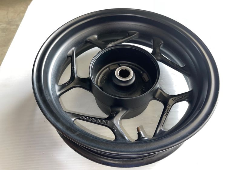 ล้อหลังpcx160 แท้ hybrid รูปที่ 4