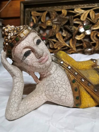 พระไม้เก่าขนาดบูชาสวยงามมากครับน่าเก็บบูชา รูปที่ 4