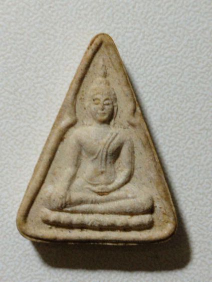 พระผงสมเด็จนางพญารุ่นบรรจุพระเกสาสมเด็จอาจปี๒๖ รูปที่ 9