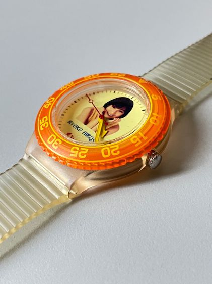 นาฬิกา honda ryoko hirosue รูปที่ 2