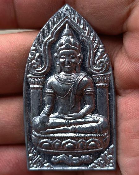 พระยอดขุนพลปั๊มพิมพ์สุพรรณ หลวงพ่อฑูรย์ วัดโพธินิมิตร เนื้อชินพิมพ์ใหญ่ พ.ศ. 2527 สูง 5.7 ซ ม สร้างจากเนื้อชินกรุเก่าที่ชำรุดแตกหัก รูปที่ 29