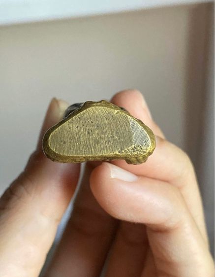 พระร่วงนั่งศิลปะอยุธยา รูปที่ 5