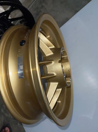 ล้อหลังforza350 แท้ รูปที่ 4