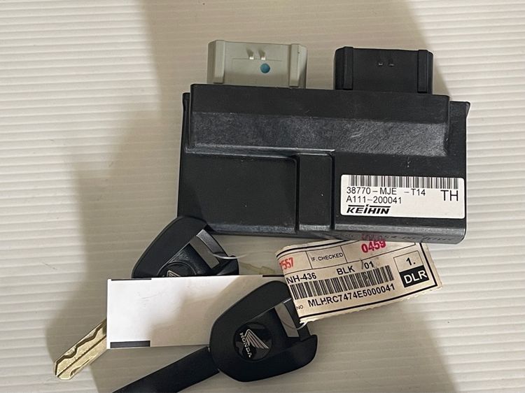 กล่องไฟcb650 cbr650 แท้ รูปที่ 4