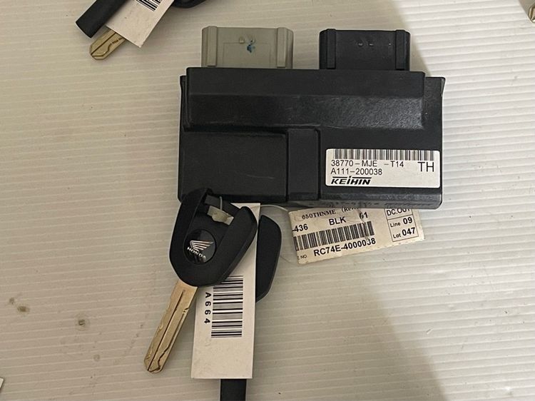 กล่องไฟcb650 cbr650 แท้ รูปที่ 5