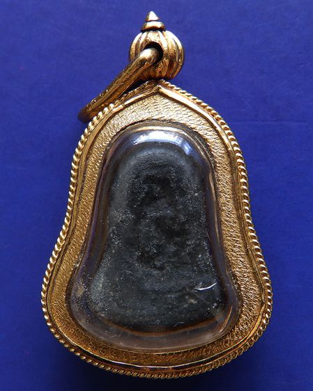 ปิดตานะหัวเข่า หลวงปู่เอี่ยม วัดหนัง เนื้อตะกั่ว เลี่ยมทอง รูปที่ 2