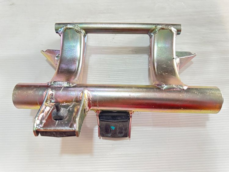 เหล็กยึดเครื่องคลิก125i click125i แท้ รหัสKZR รูปที่ 5