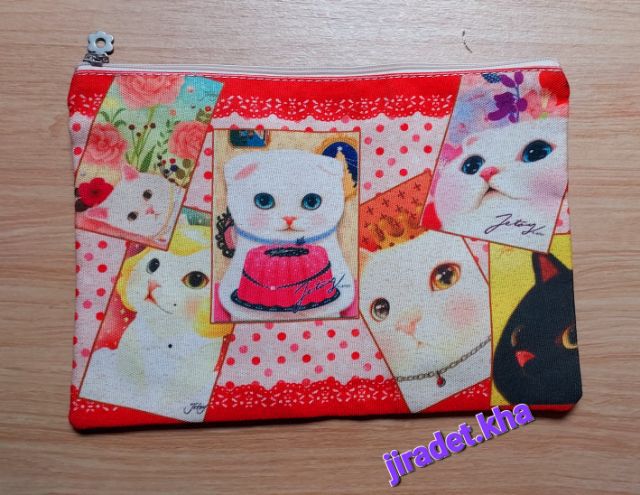 กระเป๋าผ้าลายแมว choo choo มีซิปรูดปิดเปิด ด้านในบุผ้าอย่างดี ขนาด 21.5×30 cm. สินค้าใหม่
 รูปที่ 5