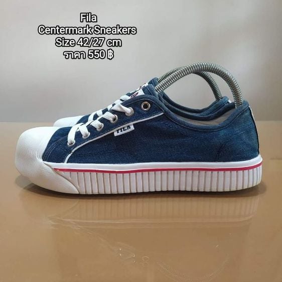 Fila
Centermark Sneakers 
Size 42ยาว27 cm
ราคา 550 ฿ รูปที่ 1