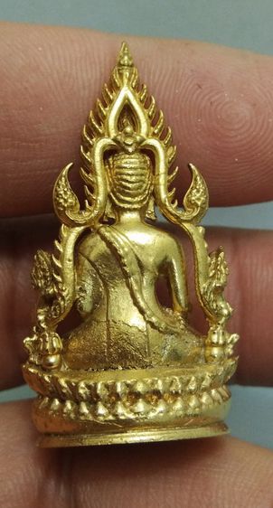4080-พระพุทธชินราชเนื้อทองเหลือง สวยงามครับ พร้อมกล่อง รูปที่ 15