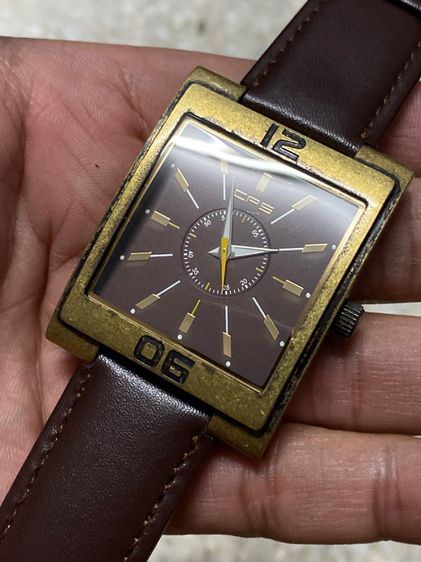 นาฬิกายี่ห้อ  CPS   ของแท้มือสอง สีทองเหลืองวินเทจ สวย สายเปลี่ยนใหม่ เรือนใหญ่  850฿ รูปที่ 5