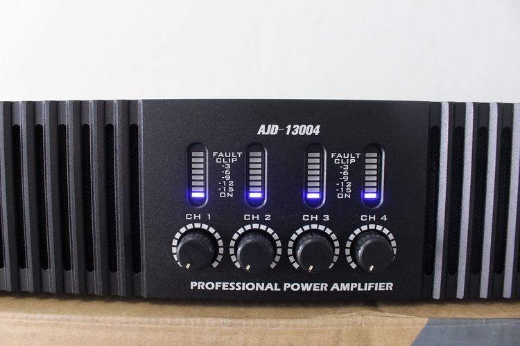 ■POWER AMP 4CH รุ่นยอดนิยมครับPOWER AMP  AJD13004 แอมป์ Class D 4 Channels  รูปที่ 1
