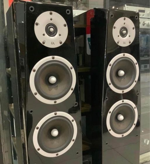 อื่นๆ เครื่องเสียงไฮไฟ ลำโพงแยกชิ้น และซับวูฟเฟอร์ ขายลำโพงตั้งพื้นไฮเอนด์เสียงดี สภาพเยี่ยม ของครบ  Focus Audio Signature Series FS8 Floorstanding Loudspeakers 