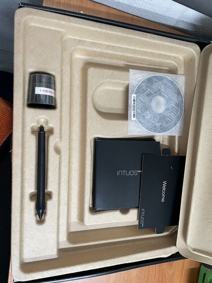 Wacom Intuos Pro Touch Medium PenTouch Tablet
