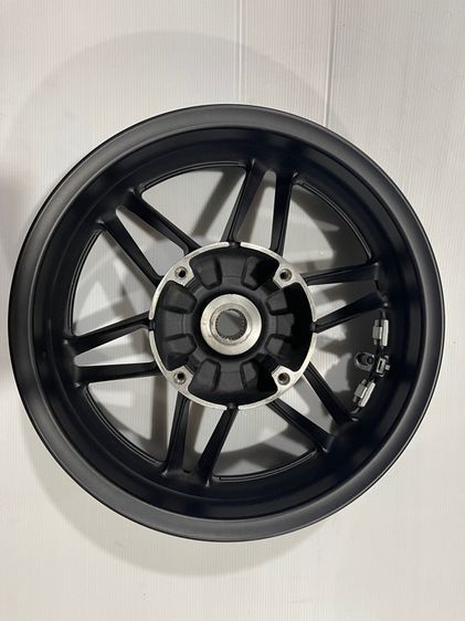 ล้อหลัง forza350 แท้ สีดำ รูปที่ 2