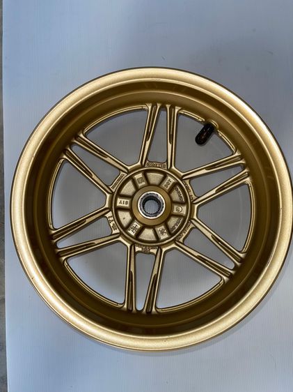 ล้อแม็กหลัง forza350 แท้ สีทอง รูปที่ 4