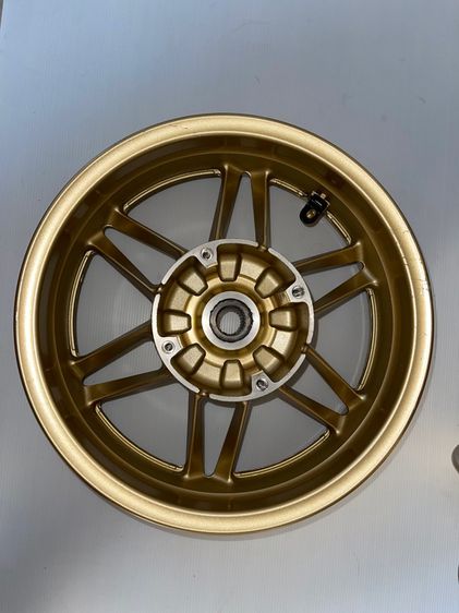 ล้อแม็กหลัง forza350 แท้ สีทอง รูปที่ 9