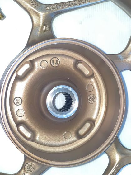 ล้อหลัง pcx 160 แท้ abs สีน้ำตาล รูปที่ 11